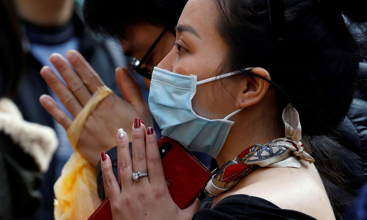 Mais de 1.000 mortes confirmadas pelo coronavírus na China