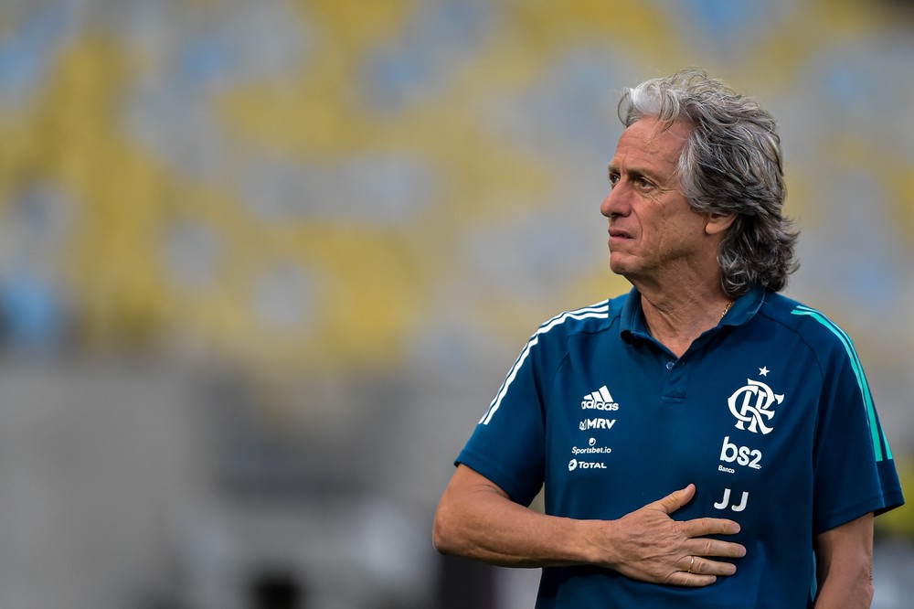 Técnico do Flamengo, Jorge Jesus, testa positivo para o coronavírus