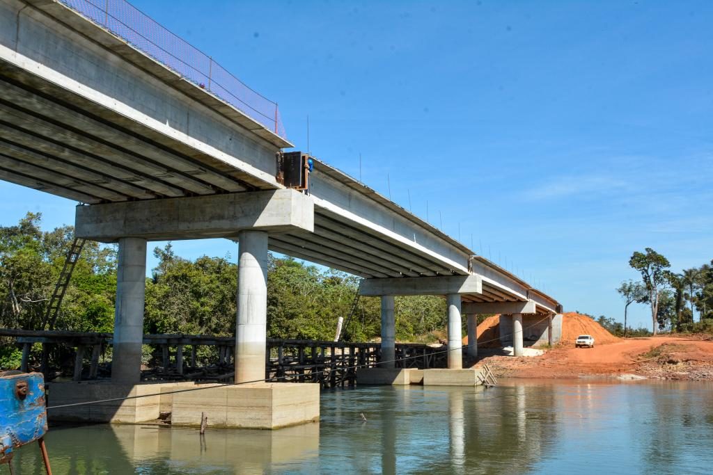 Estrutura de concreto para pontes em Sinop continua em avanço