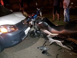 Motociclista sofre fratura após colisão com veículo em Sorriso