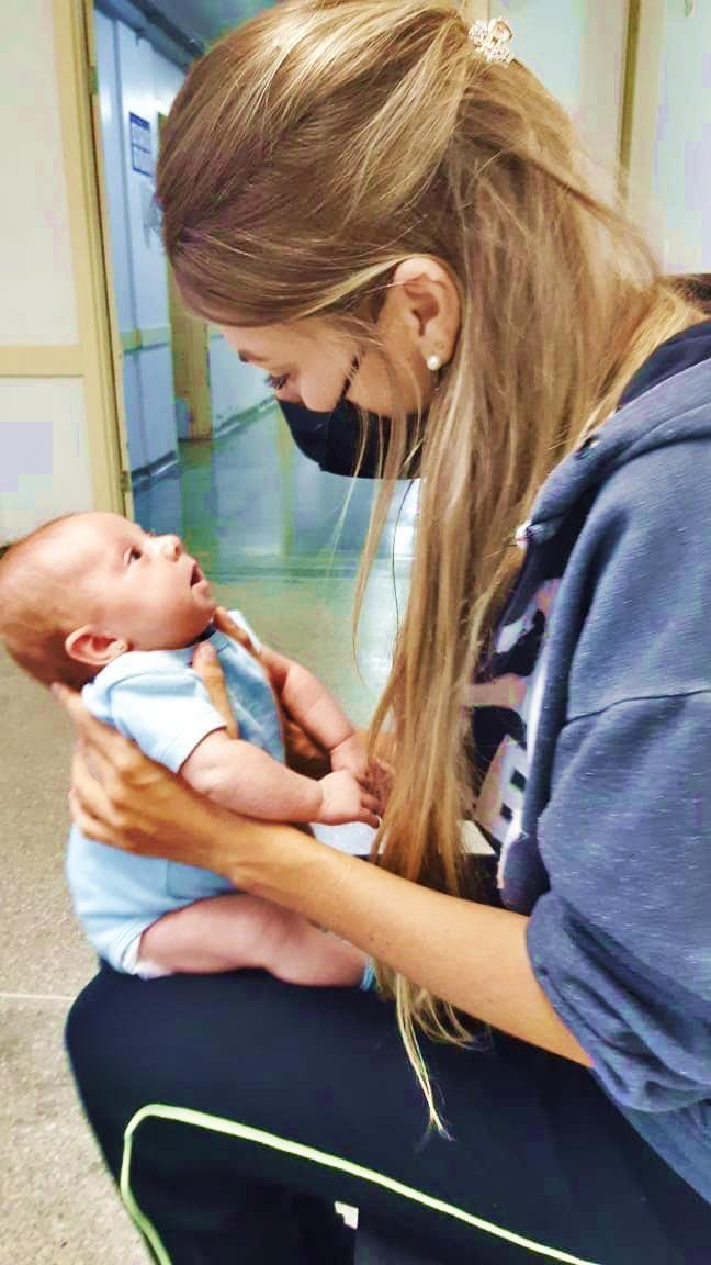 Bebê é salva por Militares após engasgar com leite materno em Sinop