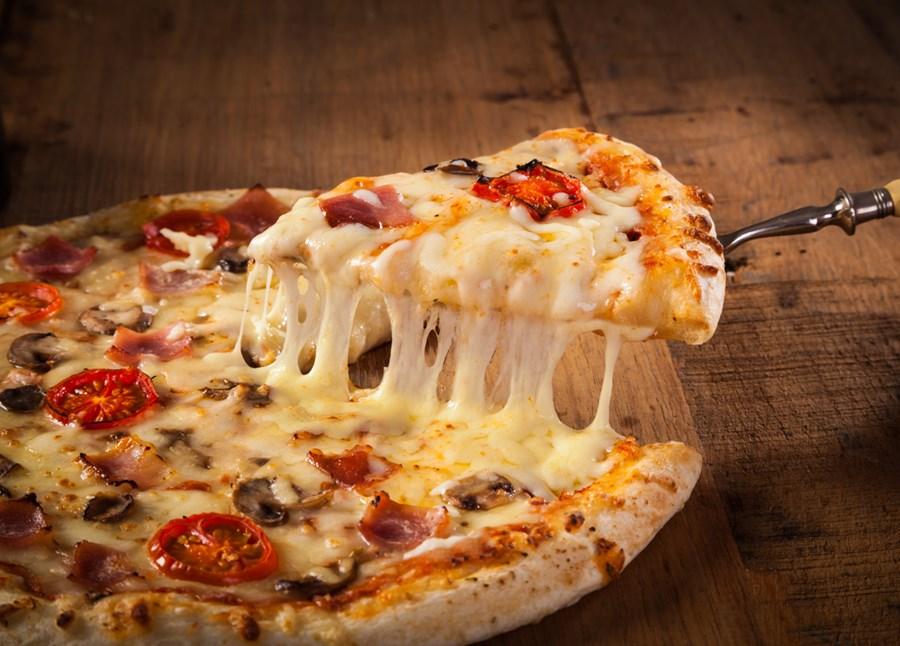 Dia Mundial da Pizza é marcado por promoção inédita