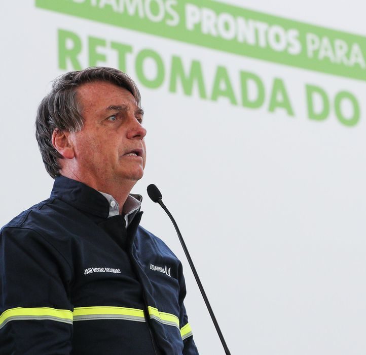 Bolsonaro diz que proposta do Renda Brasil está suspensa