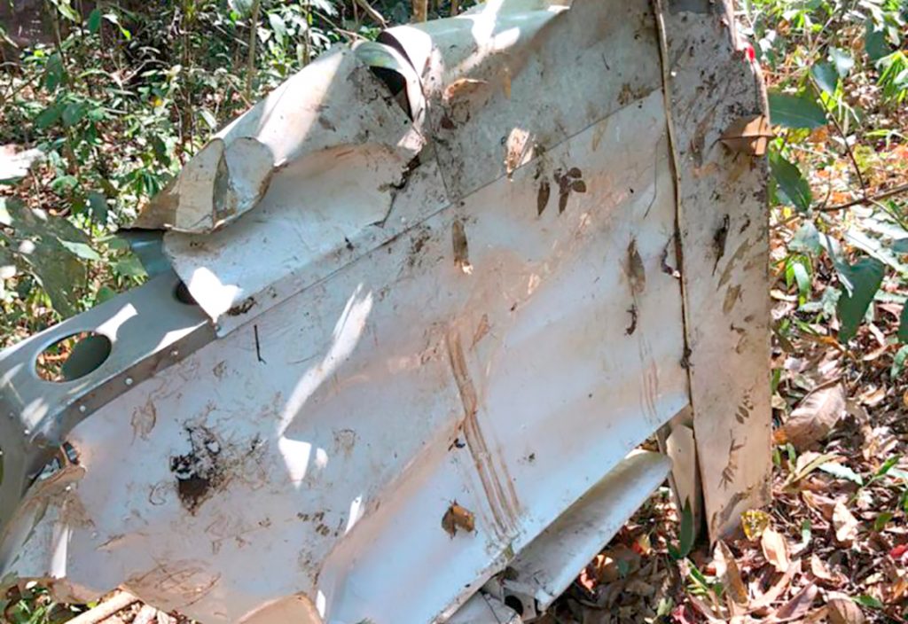 Destroços de aeronave são encontrados em mata no interior de Mato Grosso 6