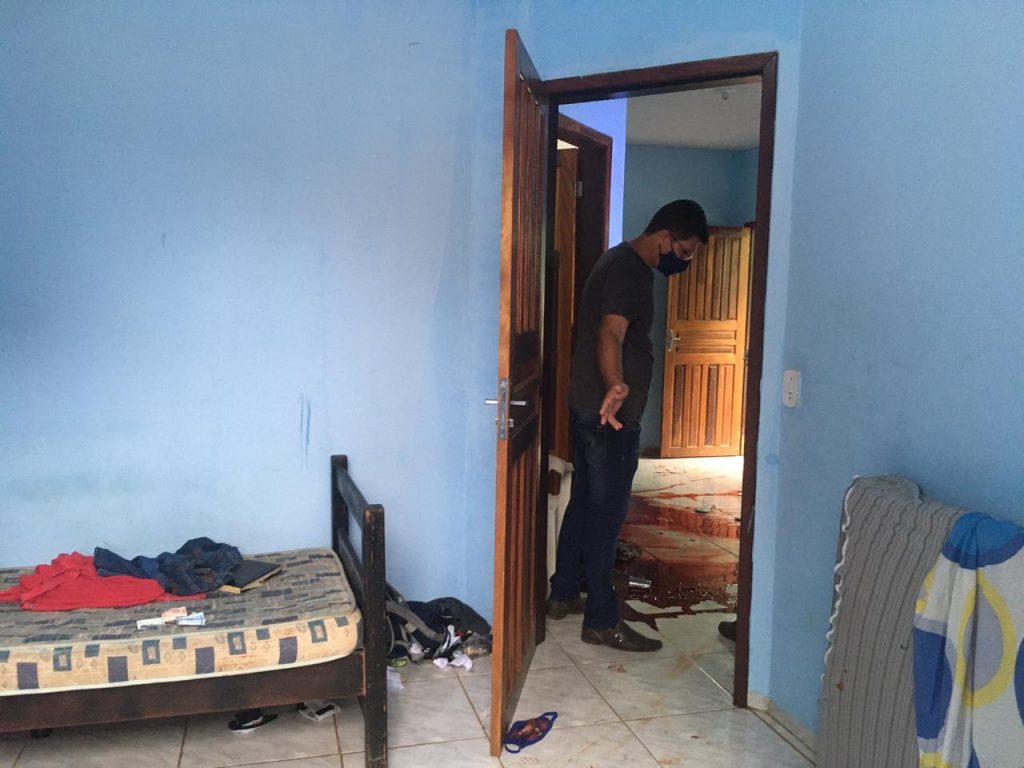 Três homens são mortos por atiradores em residência de Lucas do Rio Verde