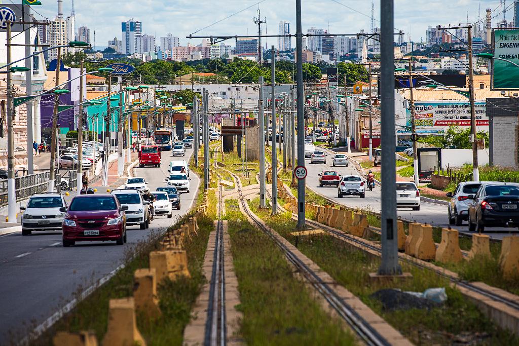 Governo sanciona lei autorizando troca de VLT por BRT.