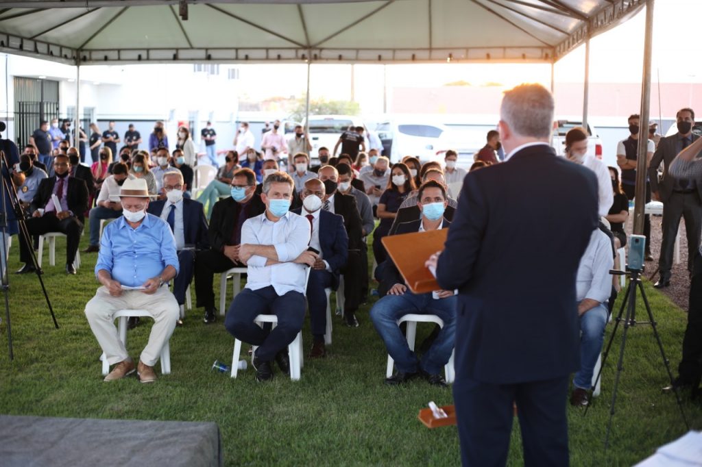 Mendes inaugura novo complexo das delegacias em Sinop 10