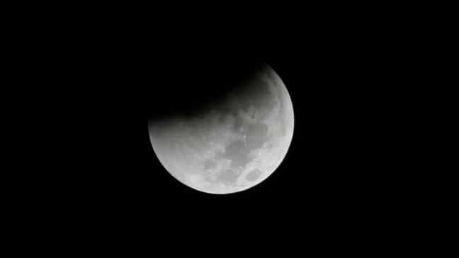 BRASIL: Eclipse parcial da Super Lua acontece na semana que vem