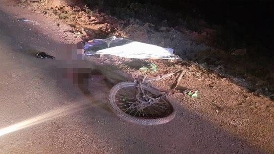 Ciclista tem corpo dilacerado após ser atropelado por Camionete 2