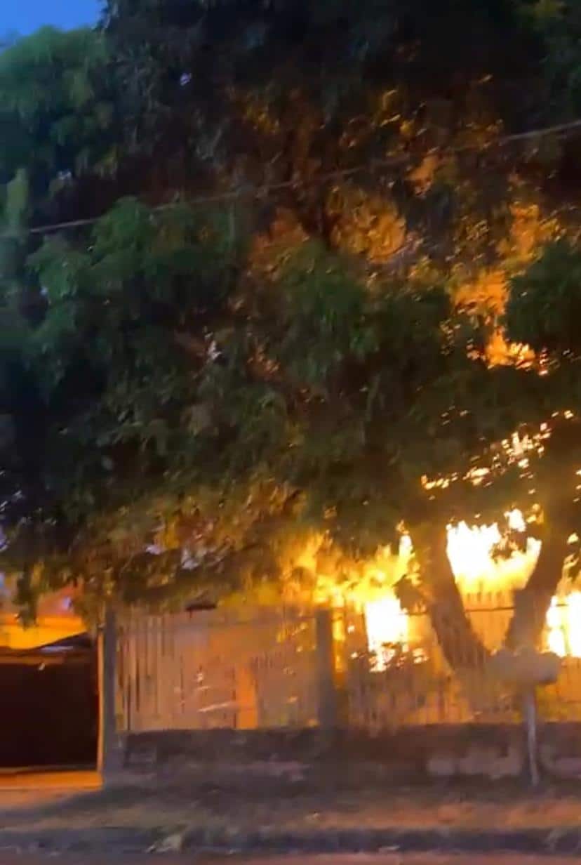 Incêndio destrói residência em Sinop 2
