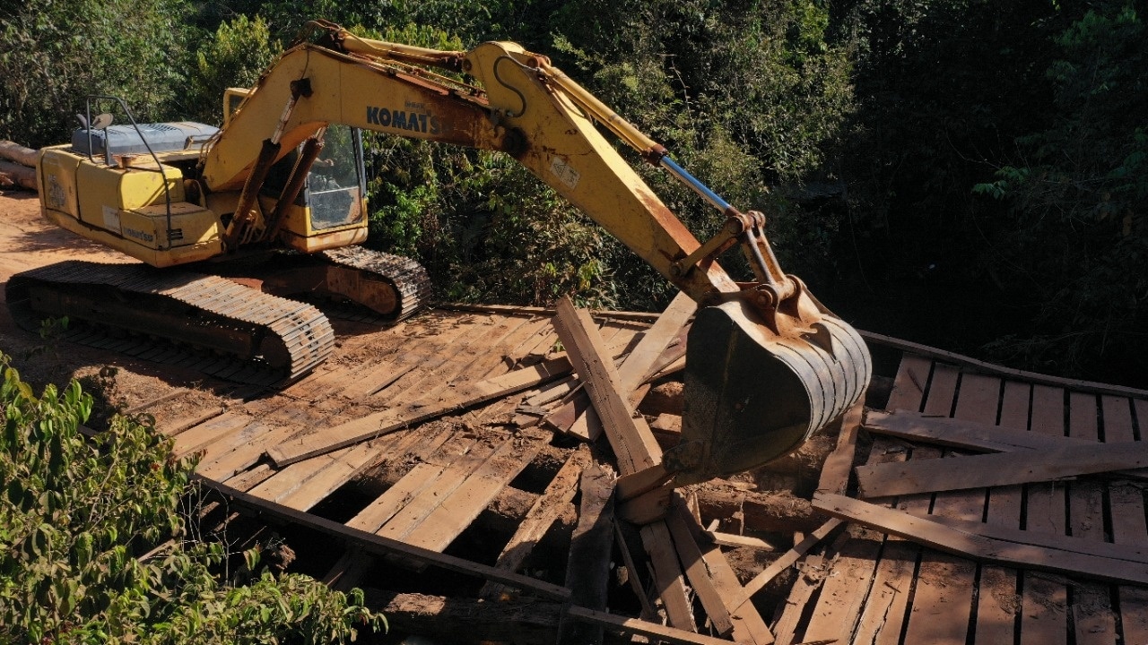 SINOP: Secretaria de obras faz reforma em ponte do Rio Caiabi