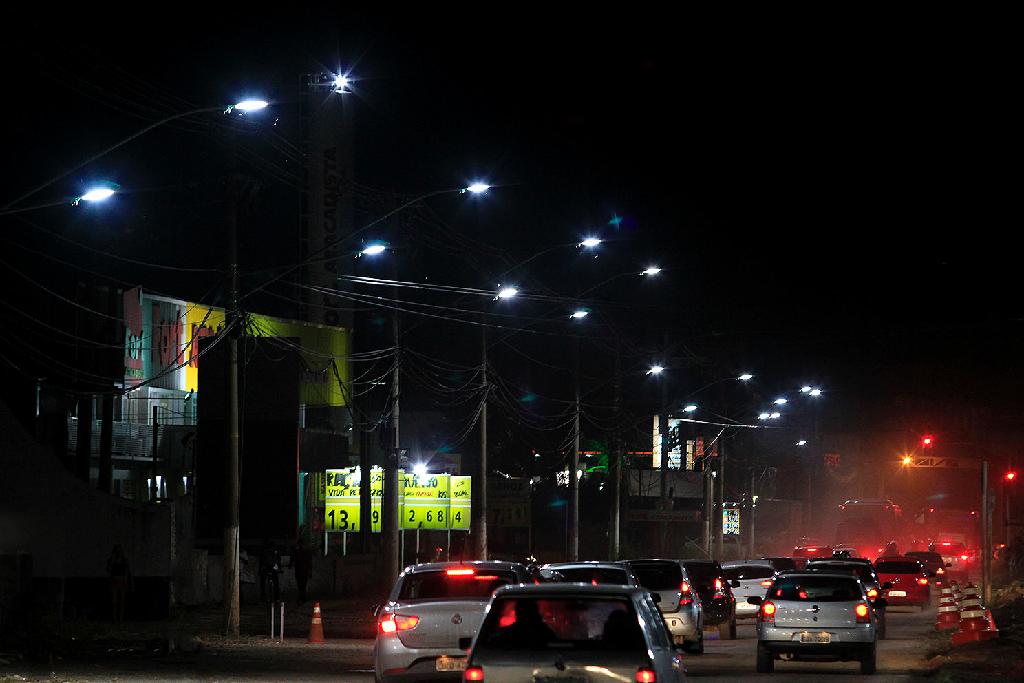 Governo do estado abre licitação para modernização de Iluminação Pública