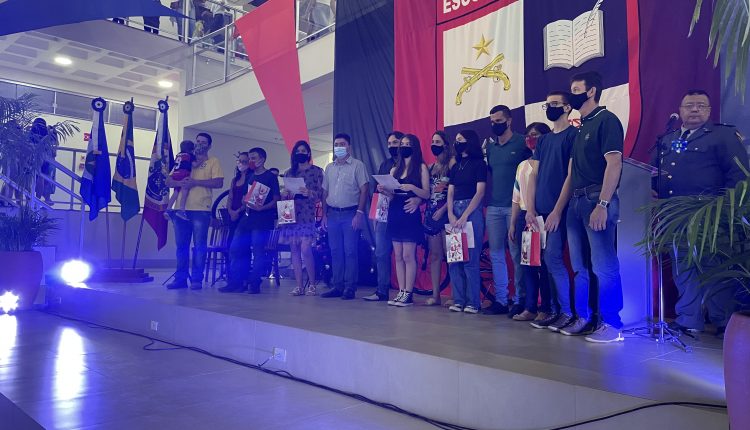 Escola Militar realiza 1º 'Cantata de Natal' para encerramento de ano letivo 7