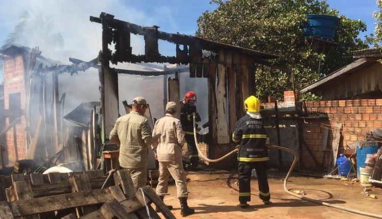 SINOP: 2 residências são destruídas pelo fogo em menos de 24 horas 2