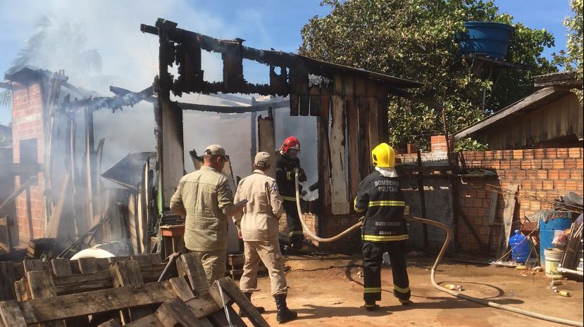 SINOP: 2 residências são destruídas pelo fogo em menos de 24 horas 1