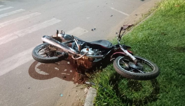 Acidente entre carro e moto deixa motociclista ferido em avenida de Sinop 8