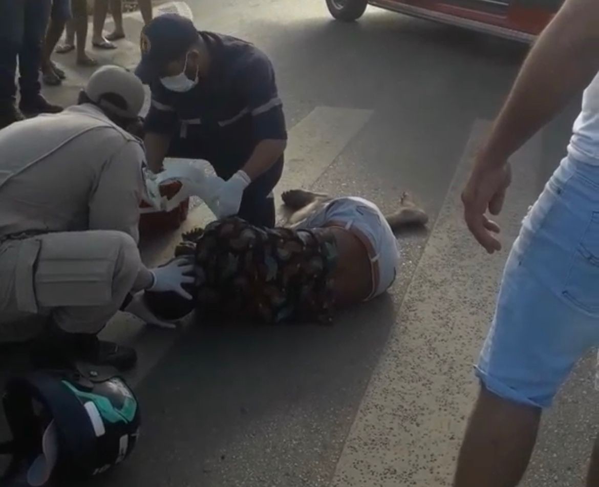 SORRISO: Colisão violenta contra poste deixa motociclista morto