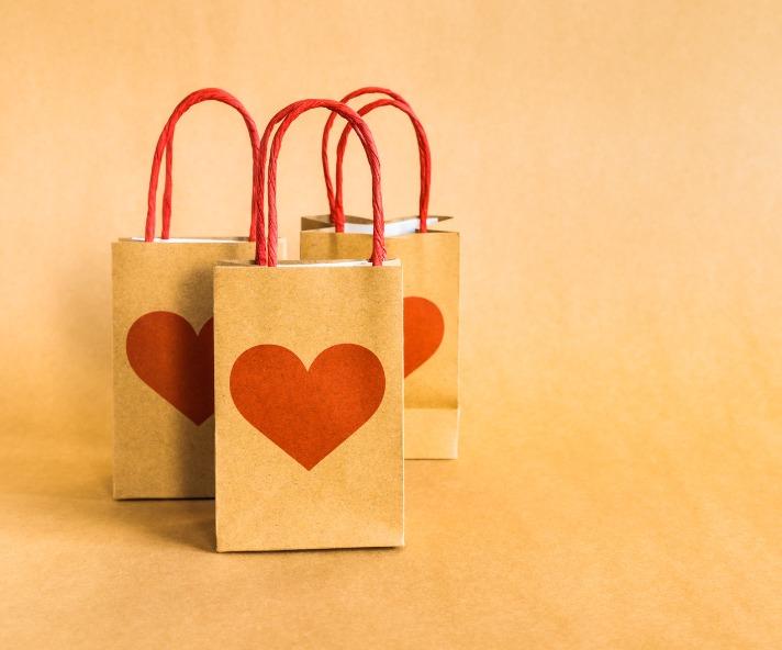 Dia dos namorados: Procon orienta consumidores sobre compra de presentes