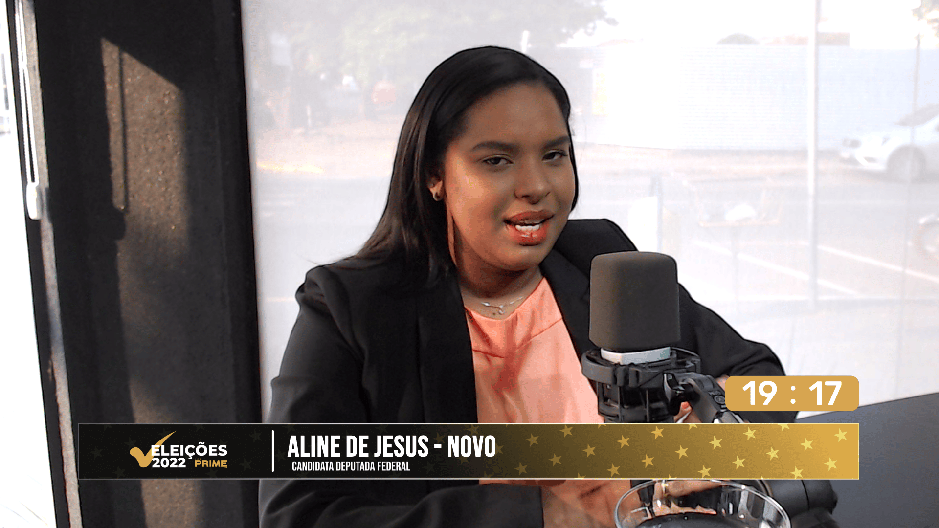 Confira a entrevista com a candidata a Deputada Federal Aline de Jesus na Hits Prime FM 2