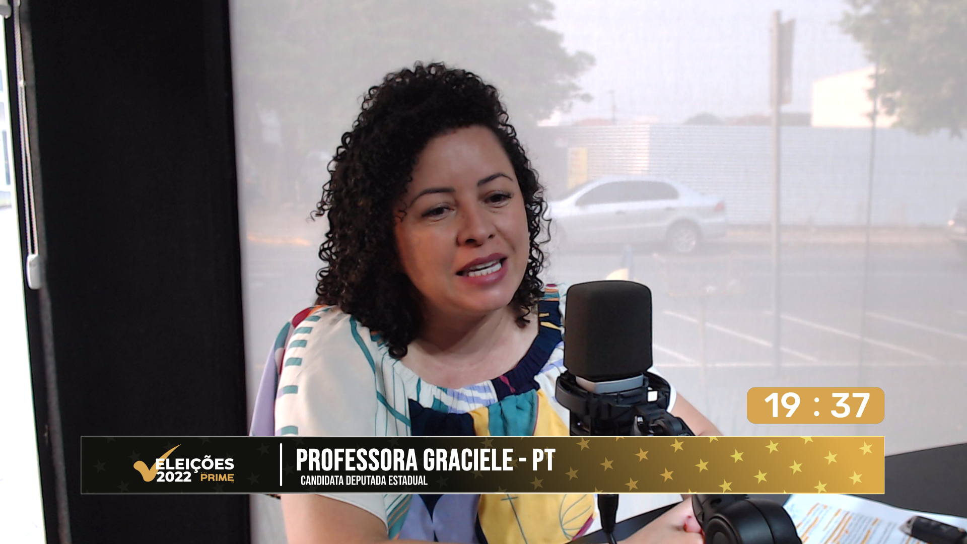 Confira a entrevista com a candidata a Deputada Estadual Professora Graciele na Hits Prime FM 4
