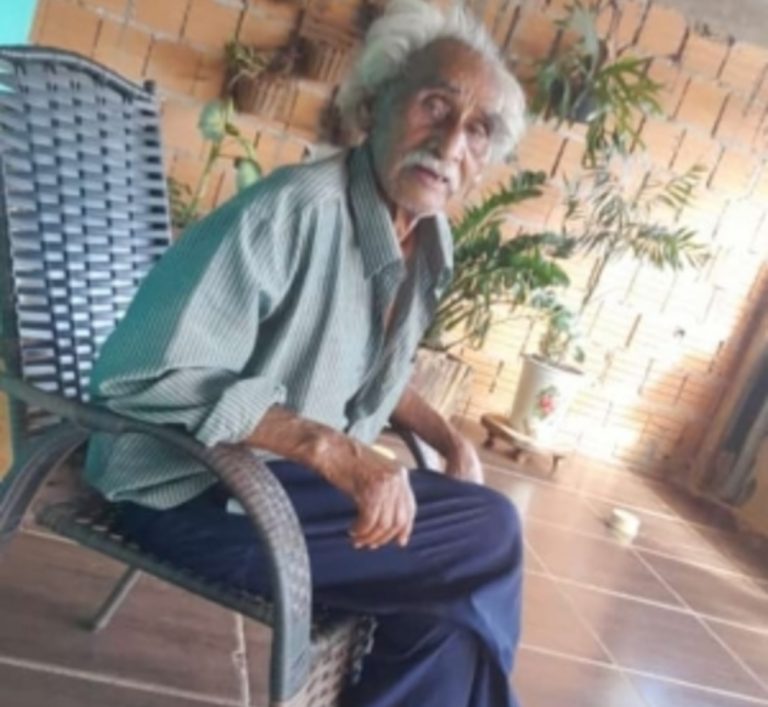 Idoso de 82 anos morre após ser esfaqueado em residência 2