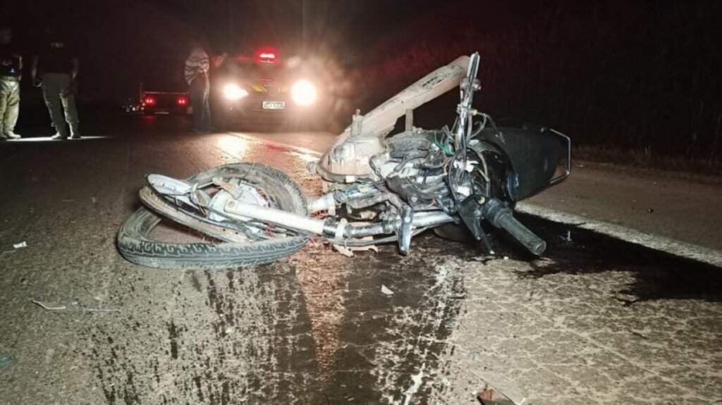 SINOP: Motociclista é socorrido em estado gravíssimo após acidente com caminhão 1